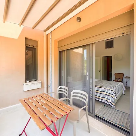 Eucalyptus 2019 Floor Two-balconies Beachfront * Frínion
