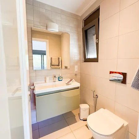 Apartament Eucalyptus--top Floor Beachfront