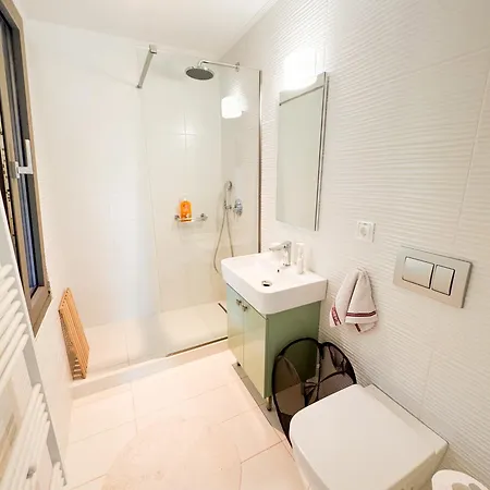 Eucalyptus--top Floor Beachfront