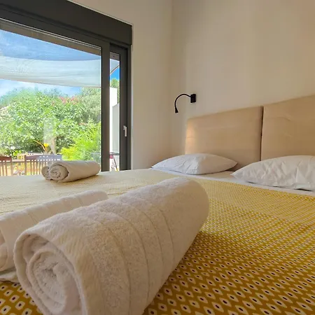 Eucalyptus 2019 Floor Two-balconies Beachfront Frínion