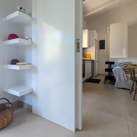 Eucalyptus 2019 Floor Two-balconies Beachfront Apartment