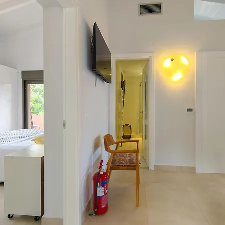 Eucalyptus 2019 Floor Two-balconies Beachfront