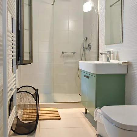 Eucalyptus 2019 Floor Two-balconies Beachfront Frínion