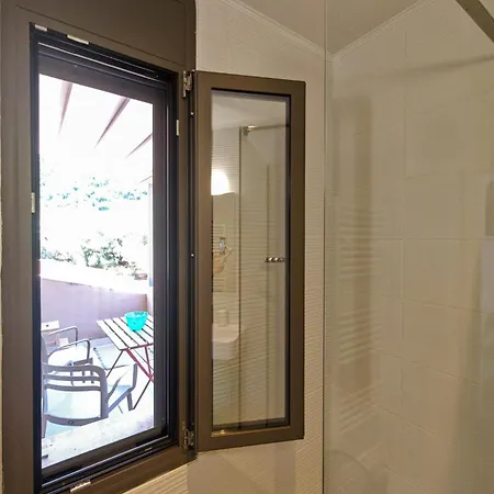 Eucalyptus 2019 Floor Two-balconies Beachfront