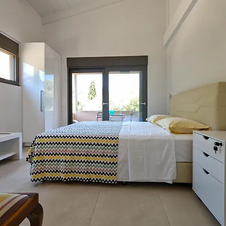 Eucalyptus 2019 Floor Two-balconies Beachfront *