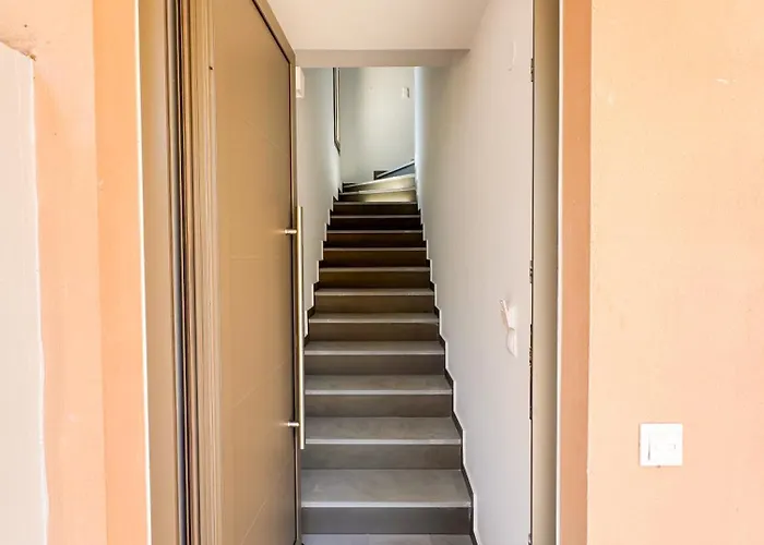 Apartamento Zen Beachfront Apartment *