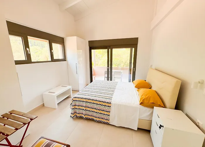 Zen Beachfront Apartment *